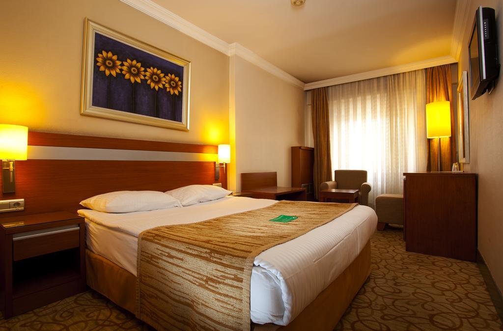 Almer Hotel Ankara Buitenkant foto